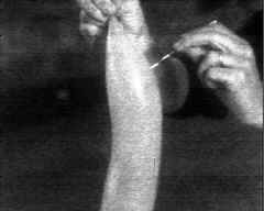 wpeB2.jpg (4892 bytes)